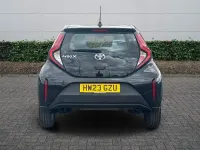 Used Toyota Aygo X PURE 72 HP (52 kW) 2023 Black SUV