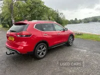 Used Nissan X-Trail N-Connecta 130 HP (95 kW) 2017 Red SUV