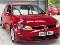 Used VW Golf VII Edition 110 HP (80 kW) 2016 Red Hatchback