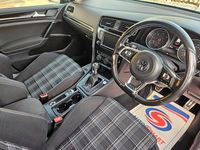 Used VW Golf VII GTD 184 HP (135 kW) 2017 Black Hatchback