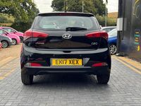 Used Hyundai i20 SE 100 HP (73 kW) 2017 Black Hatchback