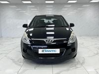 Used Hyundai i20 Comfort 77 HP (56 kW) 2011 Black Hatchback