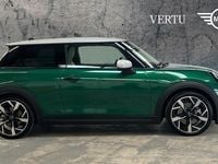 Used Mini Cooper Exclusive 204 HP (150 kW) 2024 Hatchback