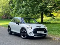 Used Mini Cooper S Exclusive 192 HP (141 kW) 2019 Silver Hatchback