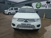 Used Mitsubishi L200 134 HP (98 kW) 2015 White Pickup
