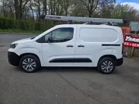 Begagnad Peugeot Partner 131 HK (96 kW) 2021 Vit Minibuss
