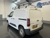Usado Citroën Berlingo 75 HP (55 kW) 2019 Branco Monovolume
