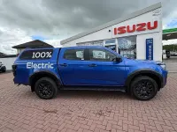 New Isuzu D-Max 139 kW (190 HP) 2026 Biarritz blue metallic Pickup