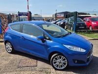 Used Ford Fiesta Zetec 82 HP (60 kW) 2013 Blue Hatchback