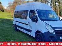 Used Vauxhall Movano 125 HP (91 kW) 2014 White MPV