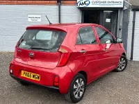 Used Kia Picanto 84 HP (61 kW) 2015 Red Hatchback