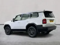New Toyota Land Cruiser 205 HP (150 kW) 2025 White