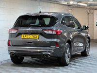 Begagnad Ford Kuga ST-Line 2020 Grå SUV