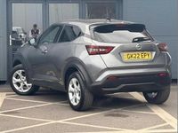 Used Nissan Juke N-Connecta 112 HP (82 kW) 2022 Grey SUV
