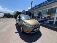 Used Ford Fiesta Zetec 2012 Gold Hatchback