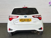 Used Toyota Yaris Hybrid 100 HP (73 kW) 2020 White Hatchback
