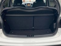 Used Hyundai i10 67 HP (49 kW) 2019 White Hatchback