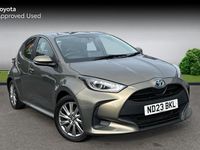 Used Toyota Yaris Hybrid 116 HP (85 kW) 2023 Titan bronze Hatchback