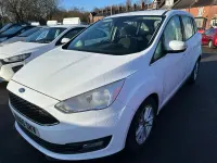 Usado Ford Grand C-Max Zetec 120 HP (88 kW) 2015 Branco Monovolume