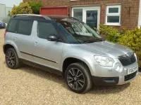 Used Skoda Yeti Adventure 150 HP (110 kW) 2013 Silver SUV