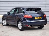 Used Porsche Cayenne 245 HP (180 kW) 2011 Blue SUV