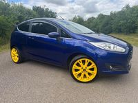 Begagnad Ford Fiesta Titanium X 2017 Blå Halvkombi