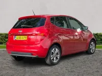Used Kia Venga 123 HP (90 kW) 2016 Red Hatchback