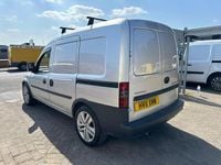 Used Vauxhall Combo 75 HP (55 kW) 2011 Silver MPV