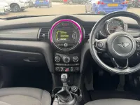 Used Mini Cooper Hatch 134 HP (98 kW) 2017 Black Hatchback