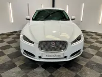 Usado Jaguar XF Luxury 200 HP (147 kW) 2014 Branco Sedan