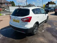 Used Suzuki SX4 SZ5 120 HP (88 kW) 2016 White Hatchback