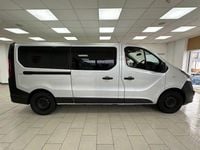 Used Vauxhall Vivaro 125 HP (91 kW) 2017 Silver MPV