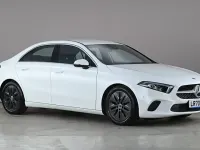 Gebraucht Mercedes A200 Executive 163 PS (119 kW) 2022 Limousine