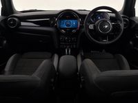 Usado Mini Cooper S Hatch 176 HP (129 kW) 2023 Prateado Citadino
