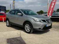 Used Nissan Qashqai Acenta 115 HP (84 kW) 2016 Silver SUV