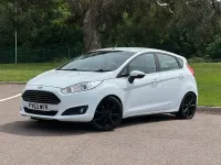 Used Ford Fiesta Zetec 2013 White