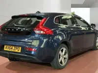Usado Volvo V40 SE 115 CV (84 kW) 2015 Azul Utilitario