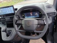 Used Citroën Berlingo PureTech 108 HP (79 kW) 2024 Blue MPV
