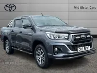 Used Toyota HiLux 150 HP (110 kW) 2019 Grey Pickup
