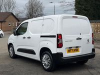 Used Peugeot Partner Premium 131 HP (96 kW) 2021 White MPV