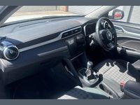 Usado MG ZS Excite 106 HP (77 kW) 2022 Branco SUV