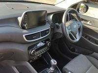 Used Hyundai Tucson SE 132 HP (97 kW) 2019 Grey SUV