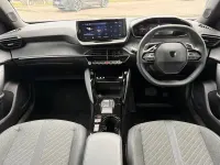 Used Peugeot 2008 Allure 145 HP (106 kW) 2025 White SUV