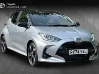 Used Lexus LBX 134 HP (98 kW) 2024 Silver metallic SUV