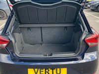 Usado Seat Ibiza FR Sport 110 HP (80 kW) 2023 Azul Citadino
