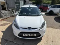 Used Ford Fiesta Style 86 HP (63 kW) 2012 White Hatchback