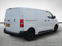 Used Peugeot Expert 113 HP (83 kW) 2017 White Van