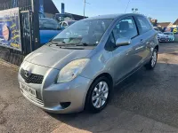 Used Toyota Yaris 101 HP (74 kW) 2009 Silver Hatchback