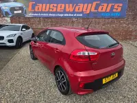 Used Kia Rio 75 HP (55 kW) 2017 Red Hatchback