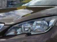 Used Peugeot 308 Active 100 HP (73 kW) 2015 Brown Hatchback